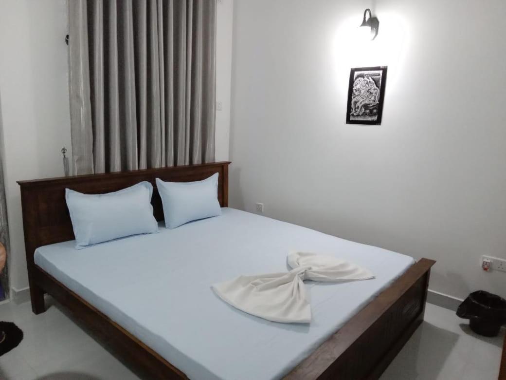 Para Inn Residence Dehiwala-Mount Lavinia Exterior photo